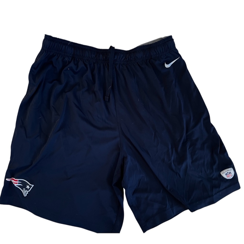 Men’s Nike New England Patriots Navy Blue with logo shorts